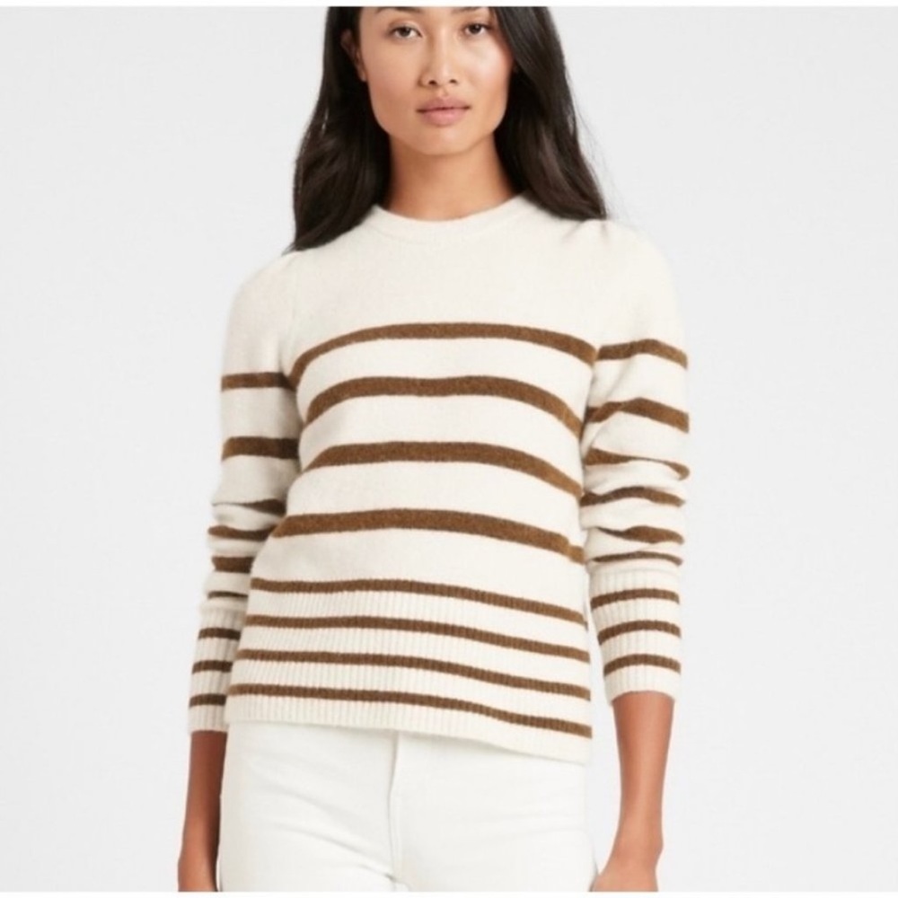 NWT Banana Republic Cream Brown Stripe Alpaca Wool Blend Crew Neck Sweater M